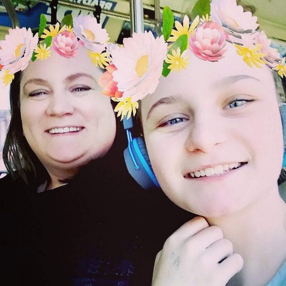 Meet your Posher, Ashley - Picture 1 of 1